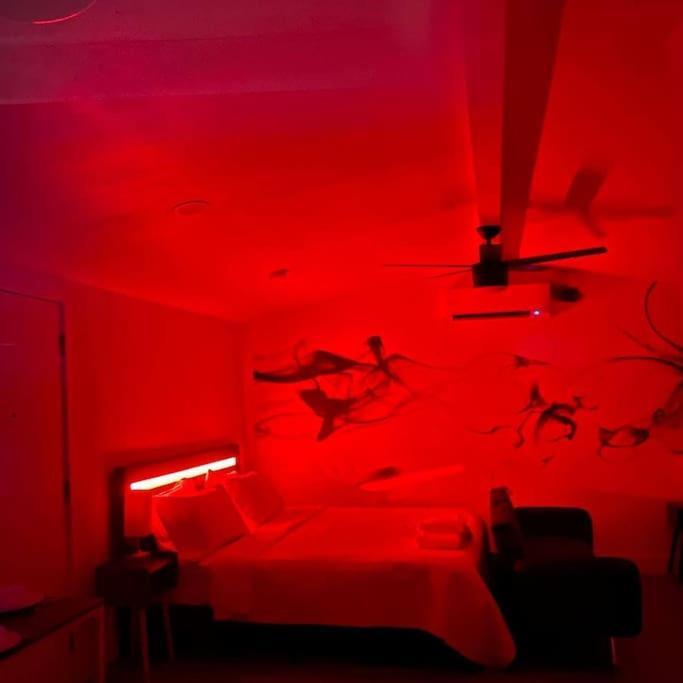 Phoenix Retreat - Studio With King Bed - 10 Min From Airp - Unit C Екстериор снимка